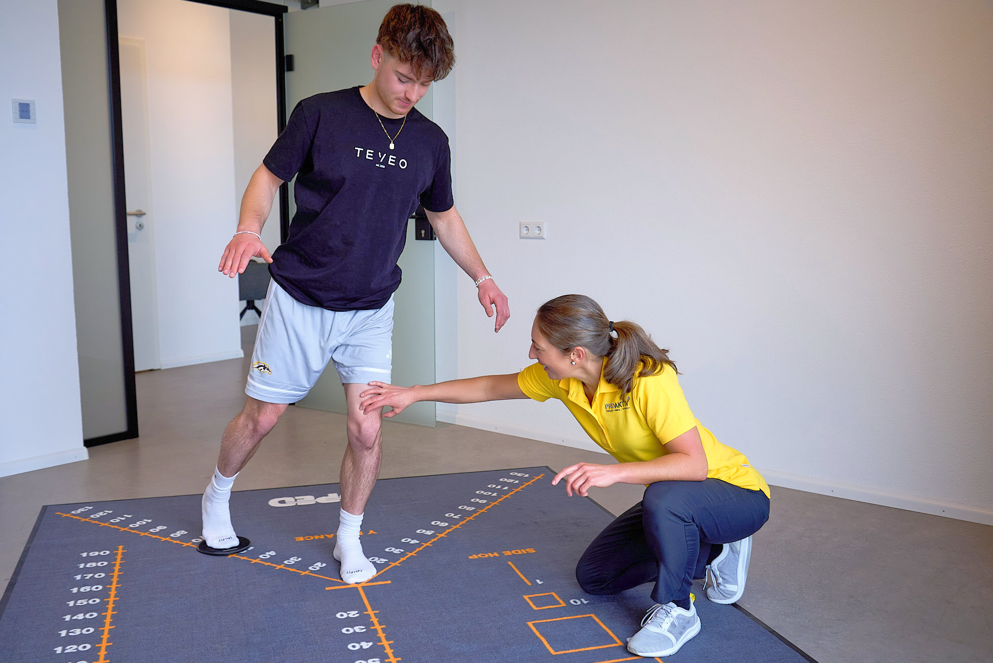 y-Balance Test / FMS bei der Privatpraxis PROAKTIV Physiotherapie in Kirchzarten im Dreisamtal